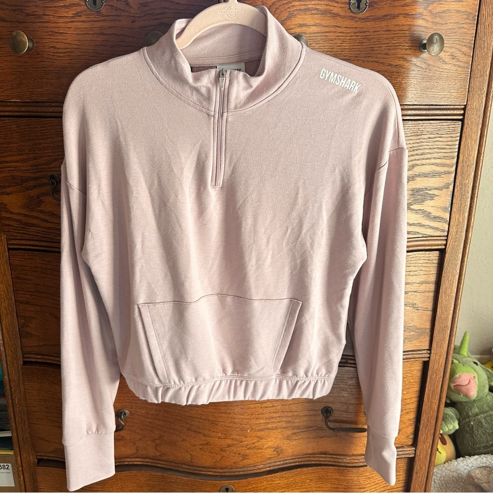 Gymshark Quarter zip top size Medium